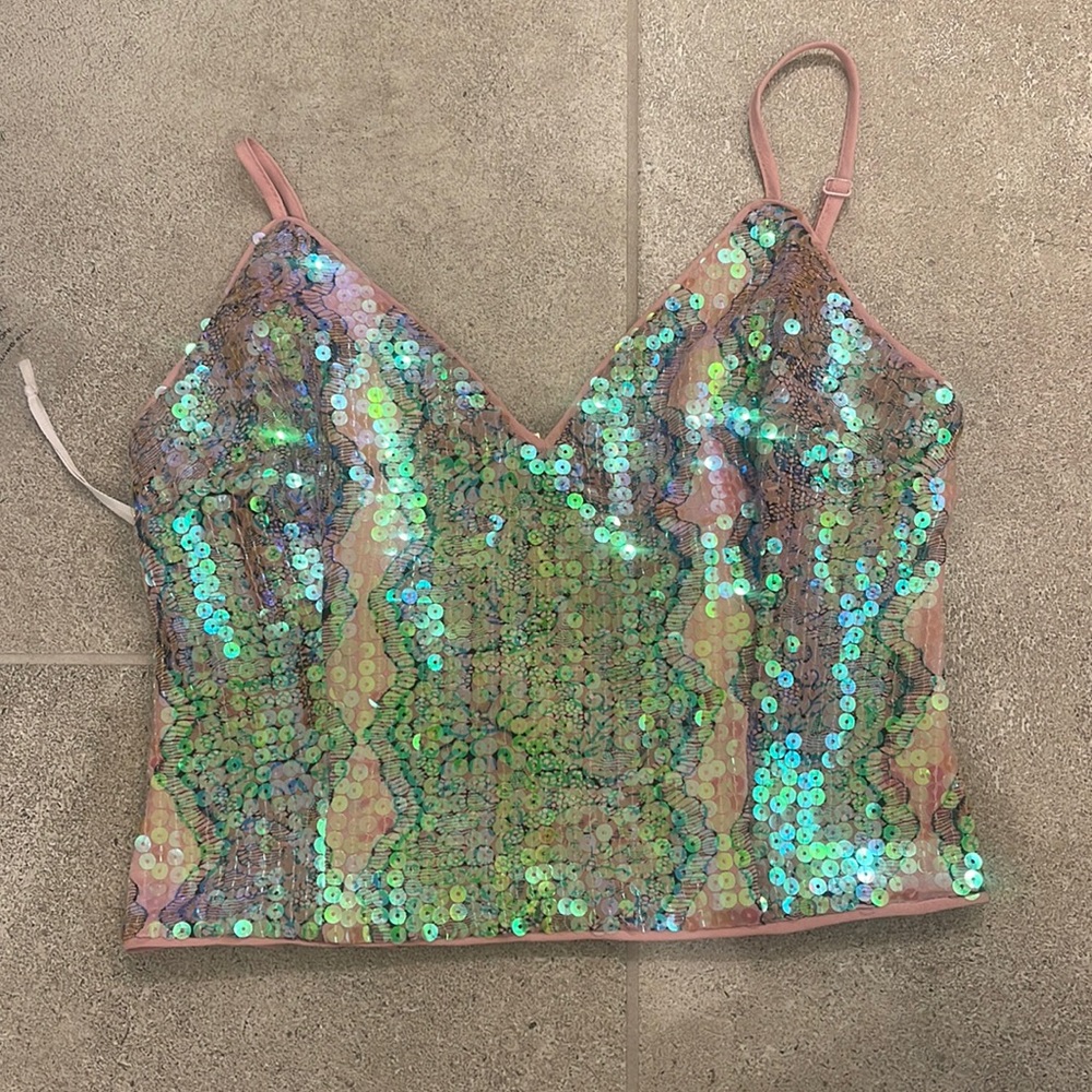 NWT Bebe Sequin Cropped Tank Open Back
